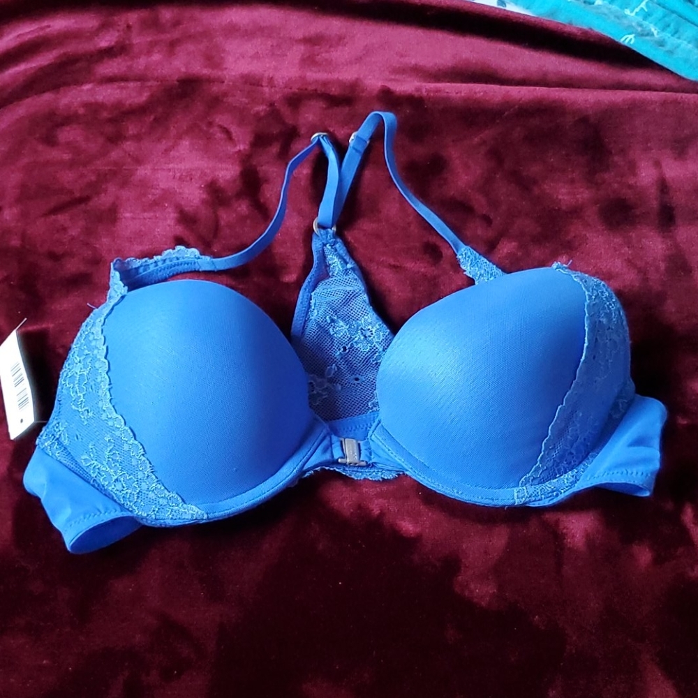 Gilly Hicks blue front clasp 34B push up bra
